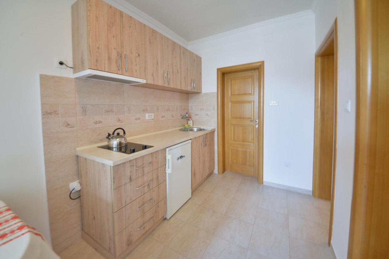 Disney Apartments Budva Eksteriør billede