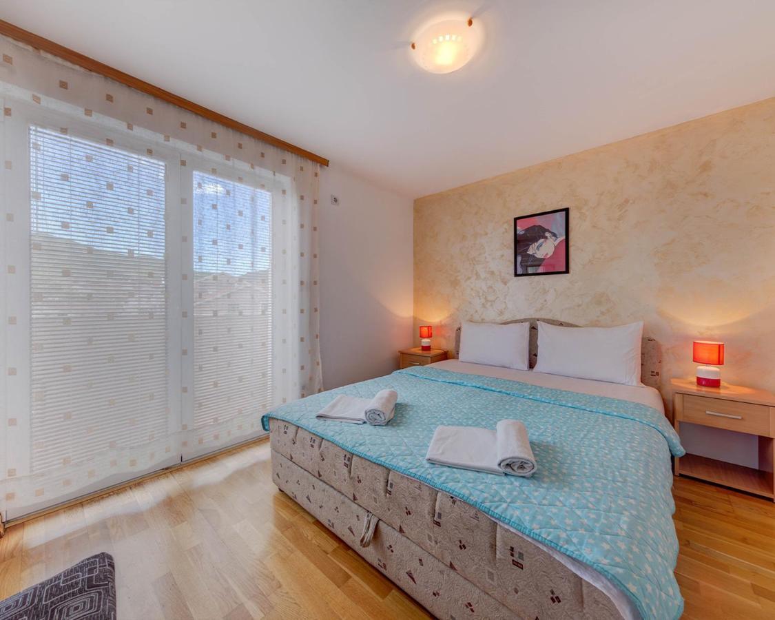 Disney Apartments Budva Eksteriør billede